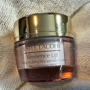 Estée Lauder Resilience Lift .5 oz/15ml